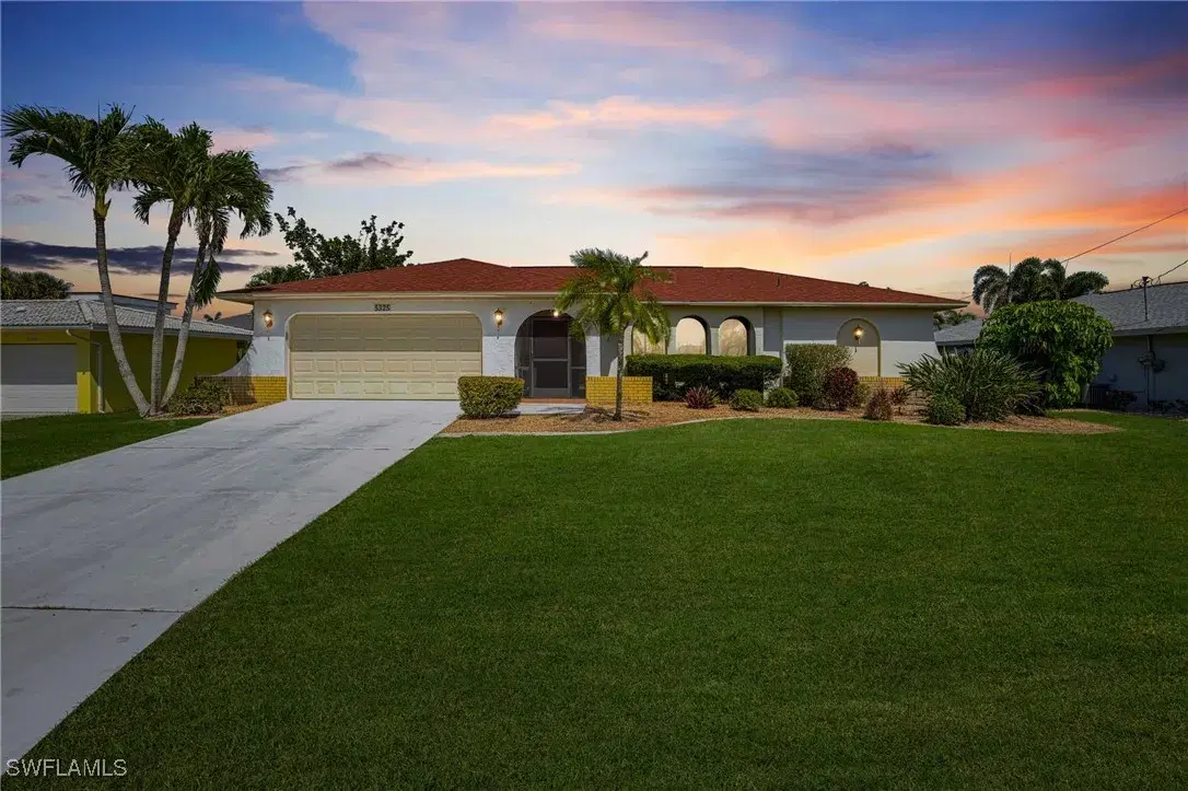 Picture of 5325 Colonade Ct, Cape Coral, FL 33904
