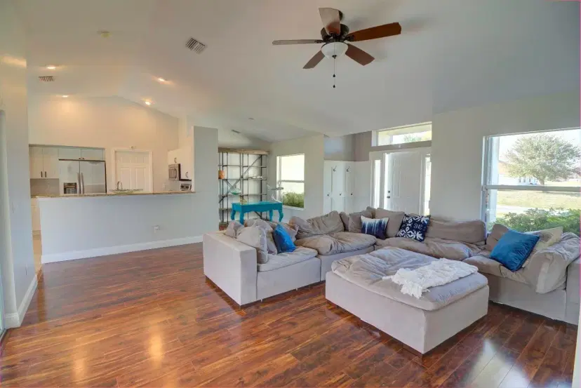 Picture of 821 NW 20Th Avenue, Cape Coral FL 33993
