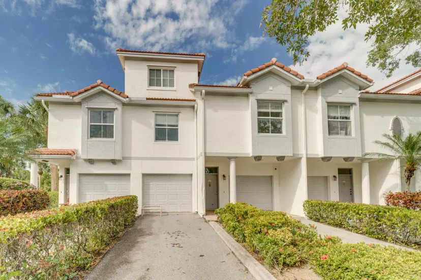 Picture of 2046 Alta Meadows Lane 1902, Delray Beach FL 33444