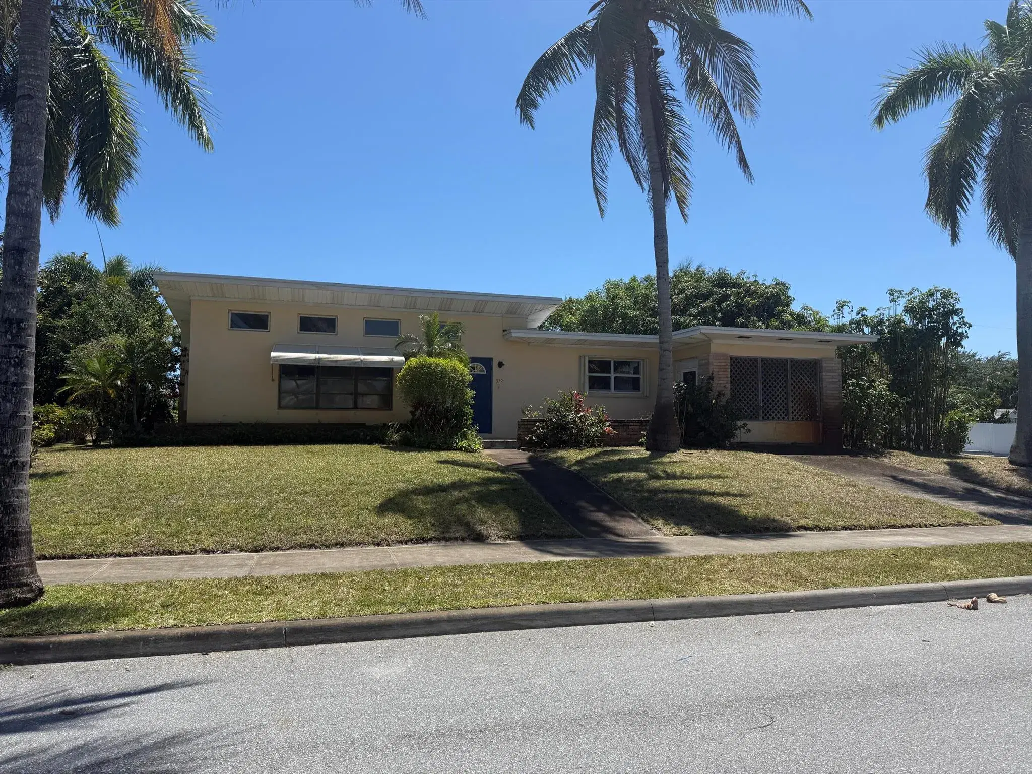 Picture of 372 Franklin Road, West Palm Beach, FL 33405