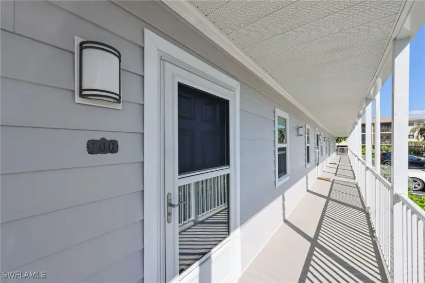 Picture of 829 W Elkcam Cir 2-106, Marco Island FL 34145