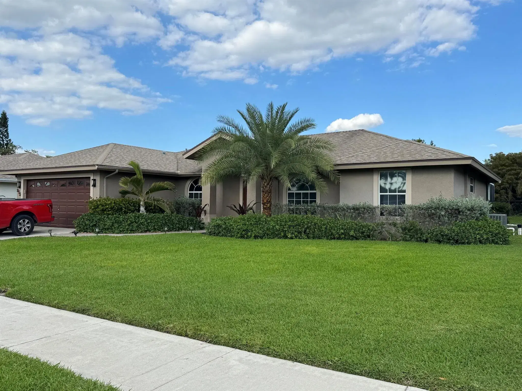 Picture of 215 Monterey Way, Royal Palm Beach, FL 33411