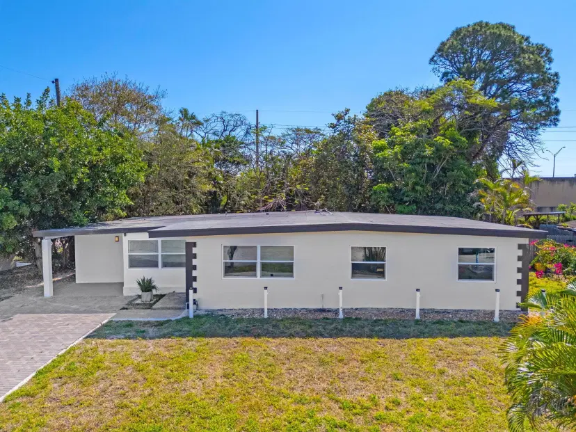 Picture of 1208 Lake Geneva Drive, Lake Worth Beach FL 33461