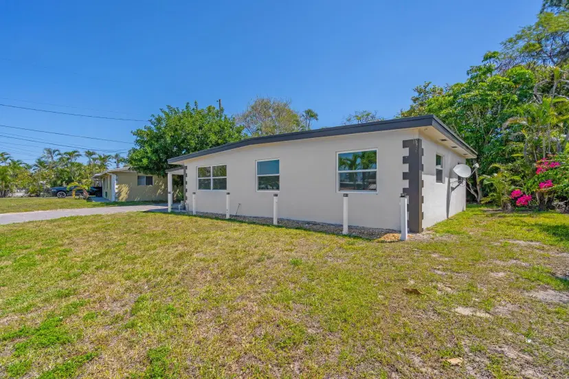 Picture of 1208 Lake Geneva Drive, Lake Worth Beach FL 33461