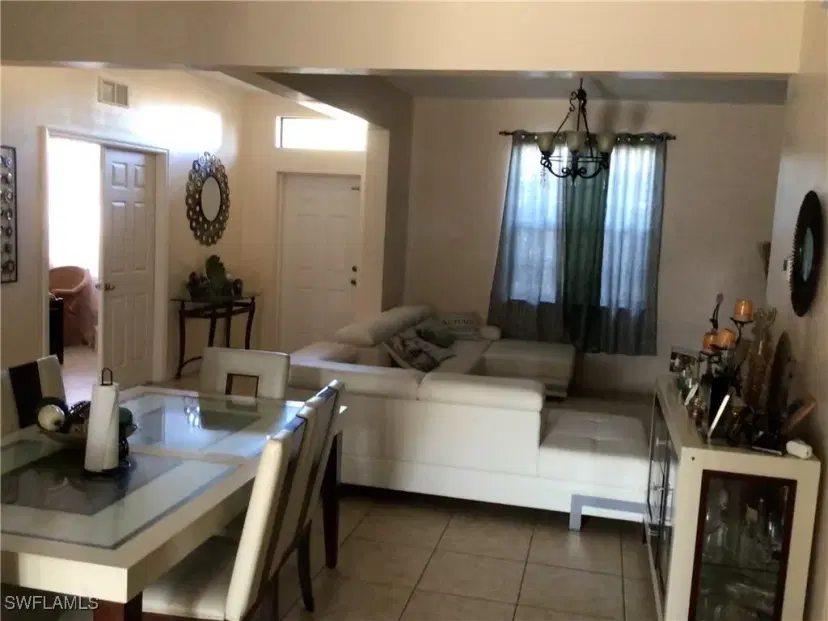 Picture of 2210 SW 19Th Ave, Cape Coral FL 33991