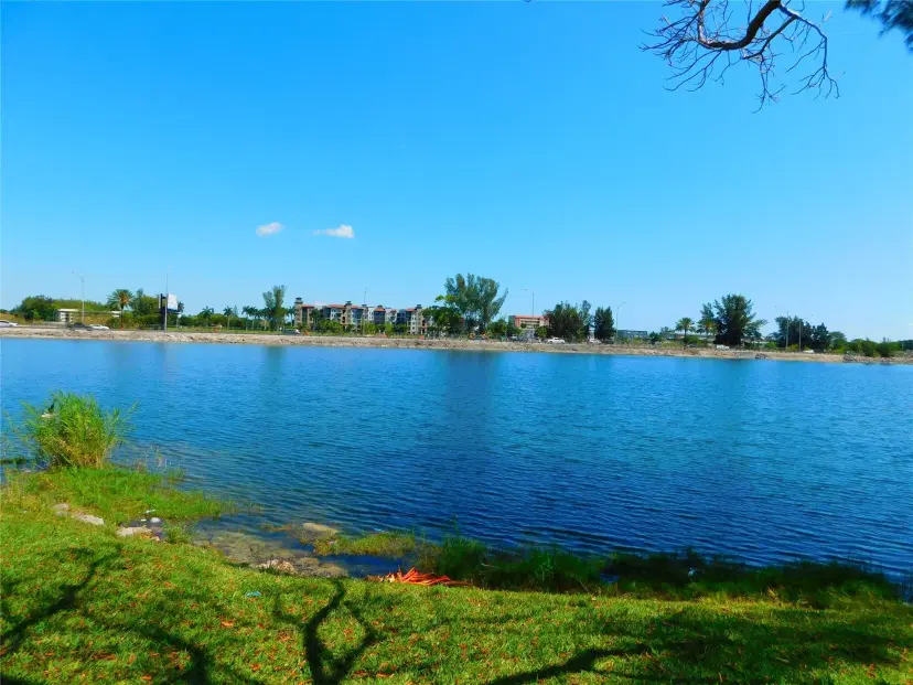 Picture of 3370 Beau Rivage Dr 2-A, Pompano Beach FL 33064