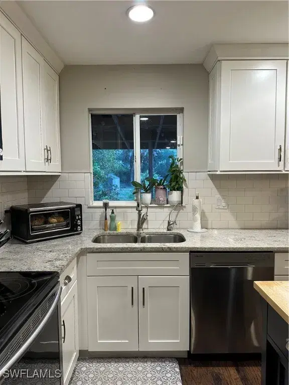 Picture of 730 12Th Ave Nw, Naples FL 34120