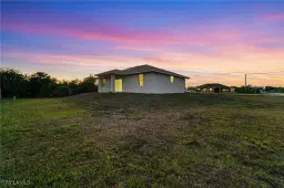 Picture of 162 Peerless St, Lehigh Acres, FL 33974