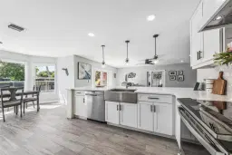 Picture of 14200 Somerset Pl, Davie, FL 33325