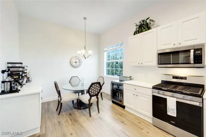 Picture of 9292 Belle Ct 201, Naples FL 34114