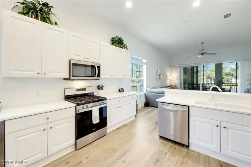 Picture of 9292 Belle Ct 201, Naples FL 34114