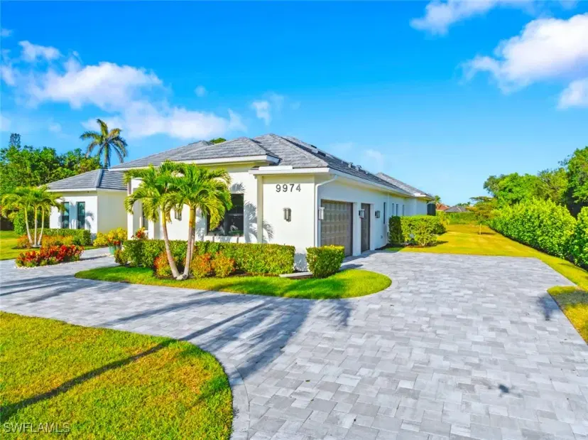 Picture of 9974 Winterview Dr, Naples FL 34109