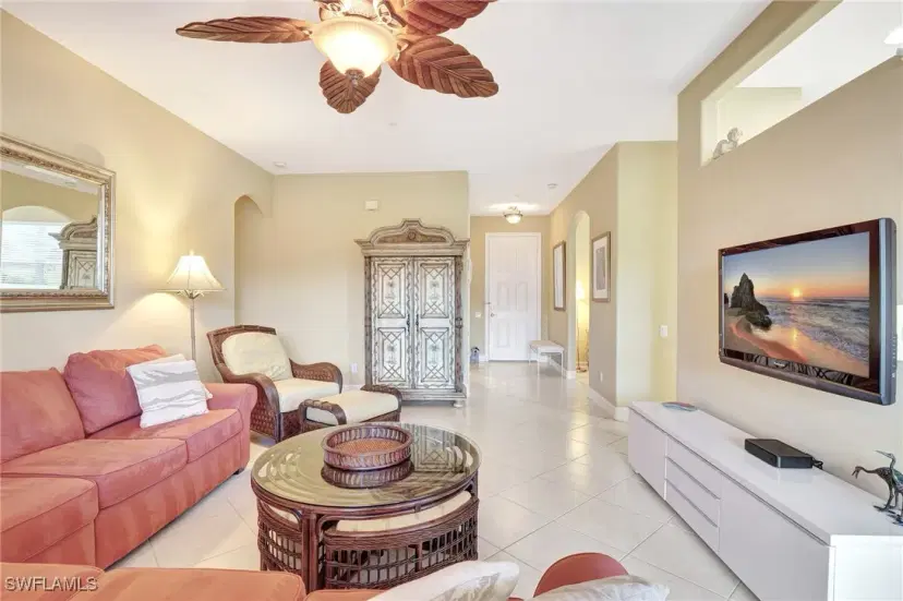 Picture of 784 Carrick Bend Cir 101, Naples FL 34110