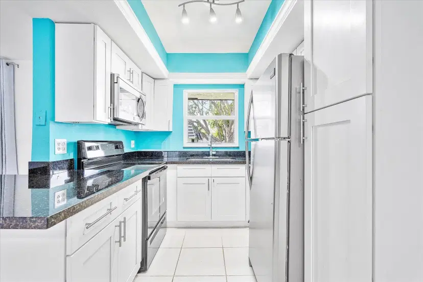 Picture of 8400 W Sample Rd 203, Coral Springs FL 33065