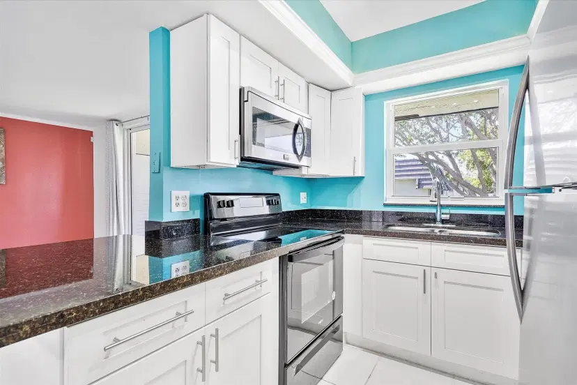 Picture of 8400 W Sample Rd 203, Coral Springs FL 33065