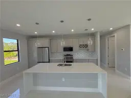 Picture of 3711 7Th St Sw, Lehigh Acres, FL 33976