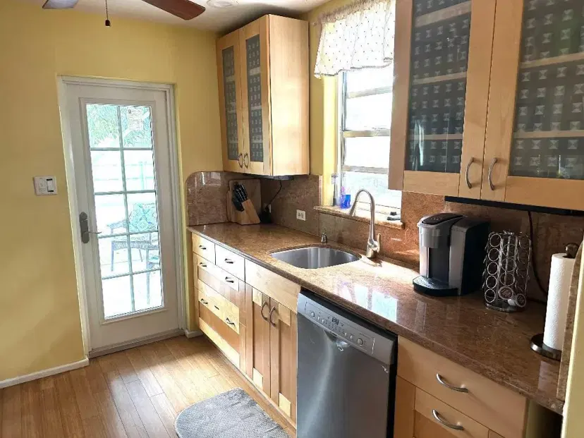 Picture of 526 S K Street, Lake Worth Beach FL 33460