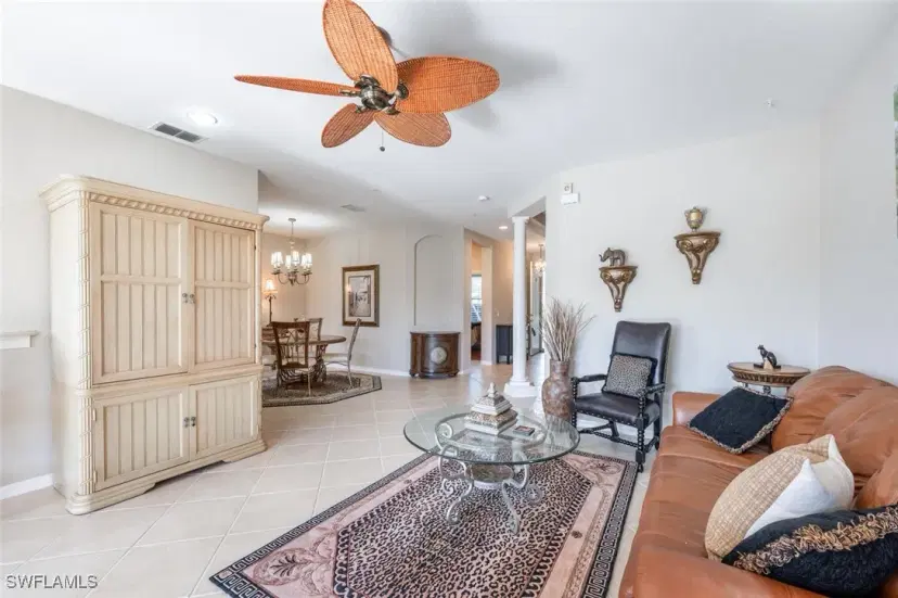 Picture of 4660 Winged Foot Ct 102, Naples FL 34112