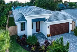 Picture of 662 105Th Ave N, Naples, FL 34108