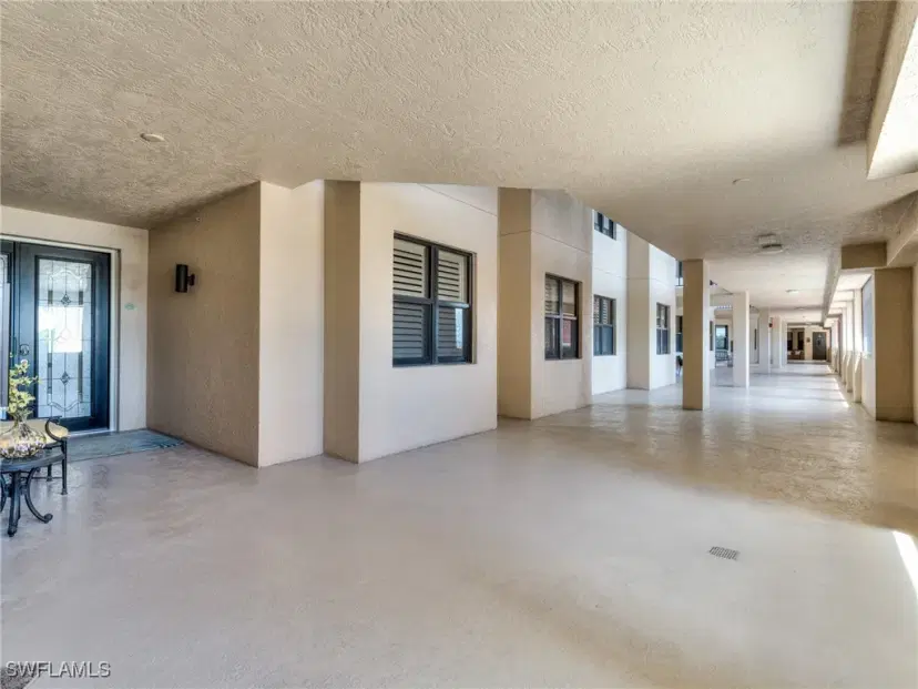 Picture of 11620 Court Of Palms 102, Fort Myers FL 33908