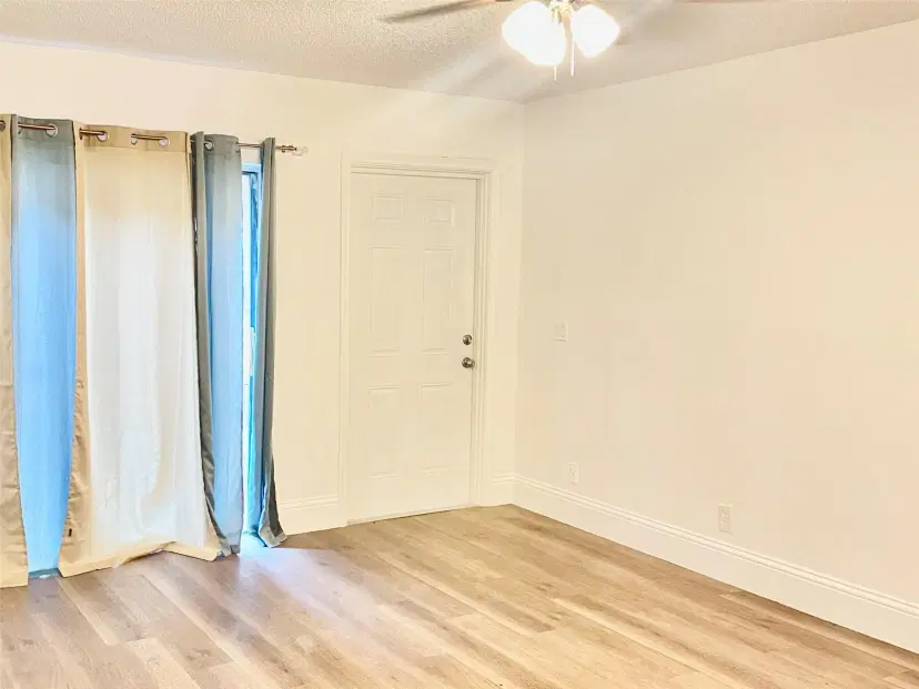 Picture of 10874 Royal Palm Blvd 10874, Coral Springs FL 33065