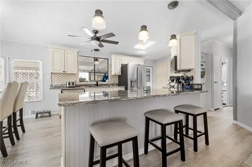 Picture of 9105 Flamingo Cir, North Fort Myers FL 33903