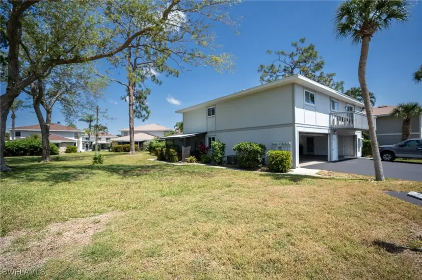 Picture of 3271 Maple Leaf Cir 3, Fort Myers FL 33907