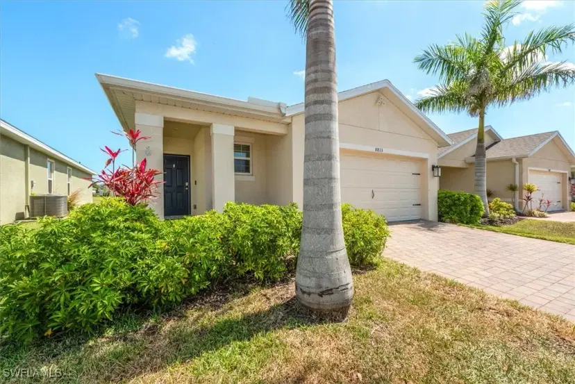 Picture of 8813 Swell Brooks Ct, North Fort Myers FL 33917