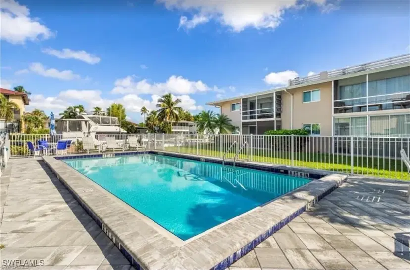 Picture of 1417 Chesapeake Ave 106, Naples FL 34102