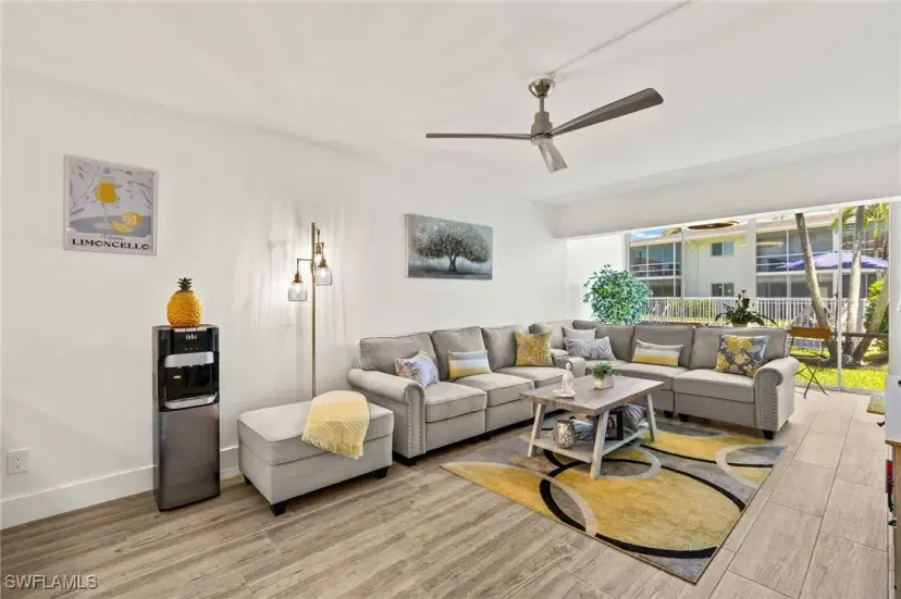 Picture of 1417 Chesapeake Ave 106, Naples FL 34102