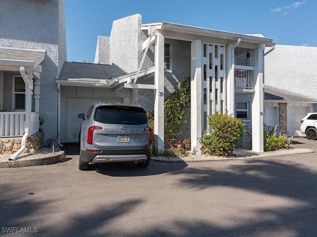 Picture of 39 Watercolor Way 39, Naples, FL 34113