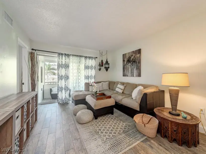 Picture of 39 Watercolor Way 39, Naples, FL 34113