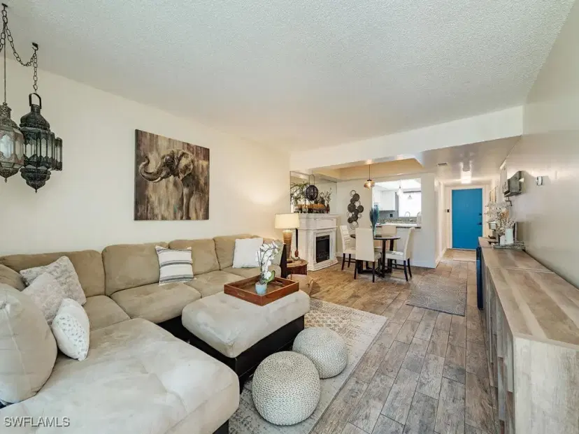 Picture of 39 Watercolor Way 39, Naples, FL 34113