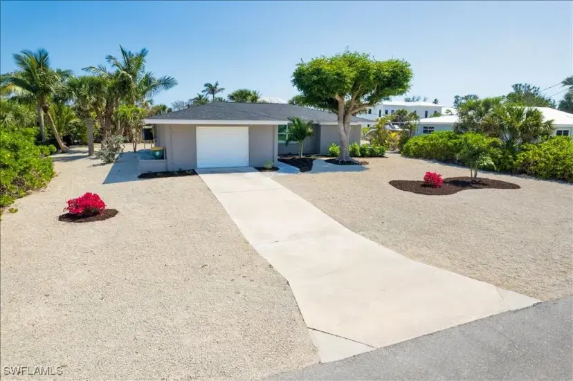 Picture of 446 Lake Murex Cir, Sanibel FL 33957