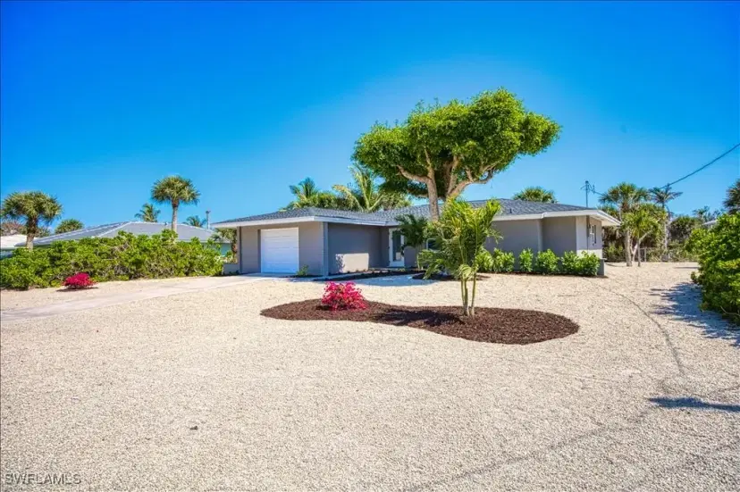 Picture of 446 Lake Murex Cir, Sanibel FL 33957