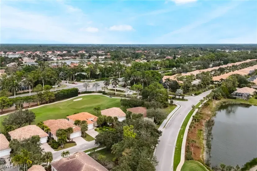 Picture of 317 Harvard Ln, Naples FL 34104