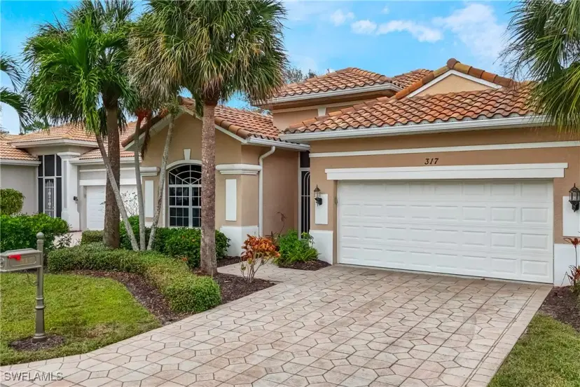 Picture of 317 Harvard Ln, Naples FL 34104