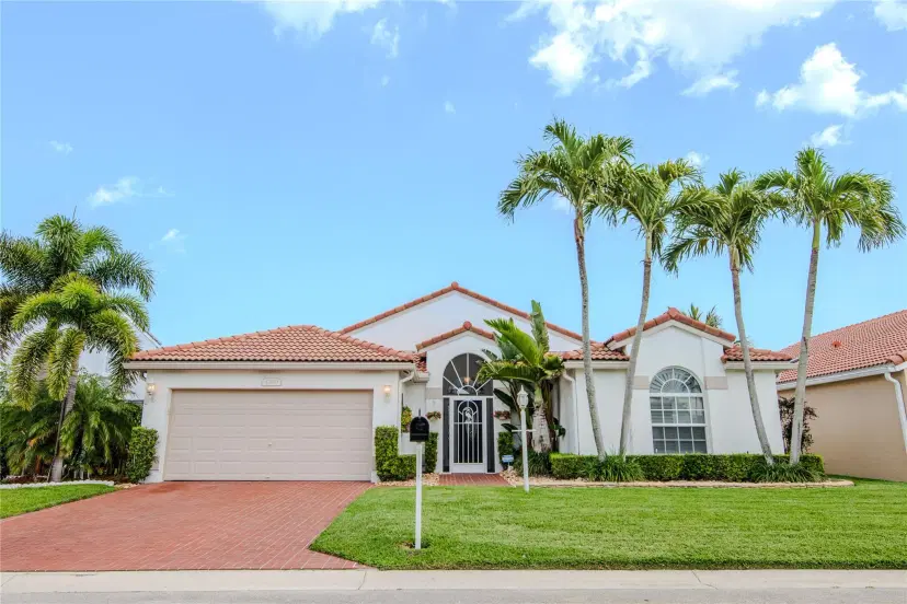 Picture of 4360 Camrose Ln, West Palm Beach FL 33417