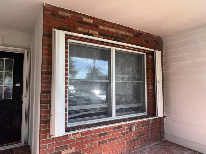 Picture of 14615 SW 143 Place Circle 14615, Miami FL 33186