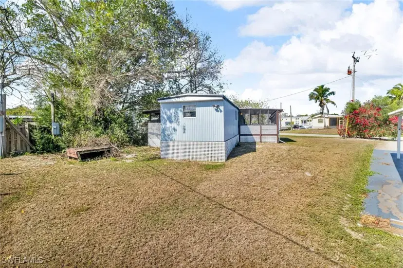 Picture of 268 Mamie St, Chokoloskee FL 34138