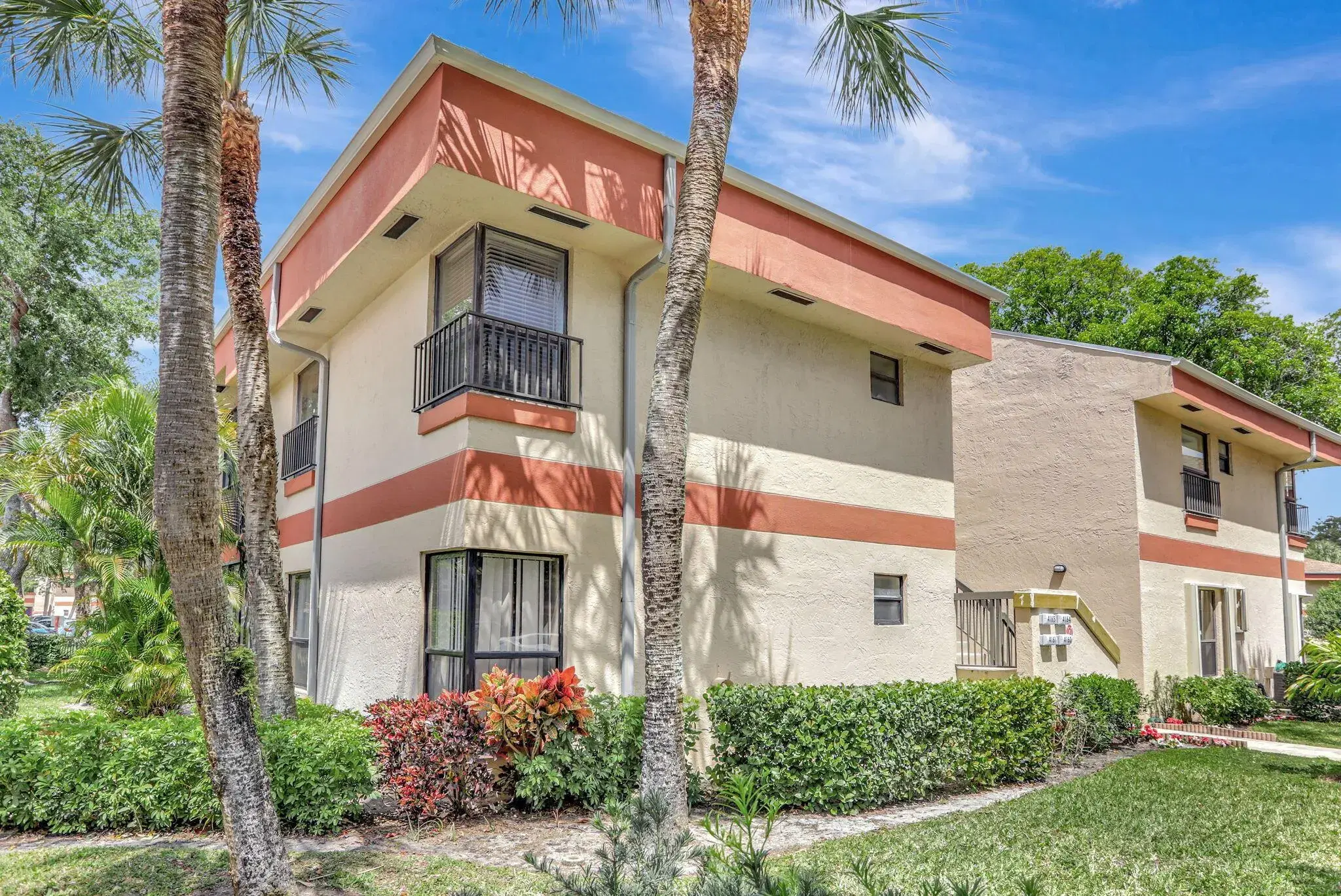 Picture of 4165 Carambola Circle 2162, Coconut Creek, FL 33066