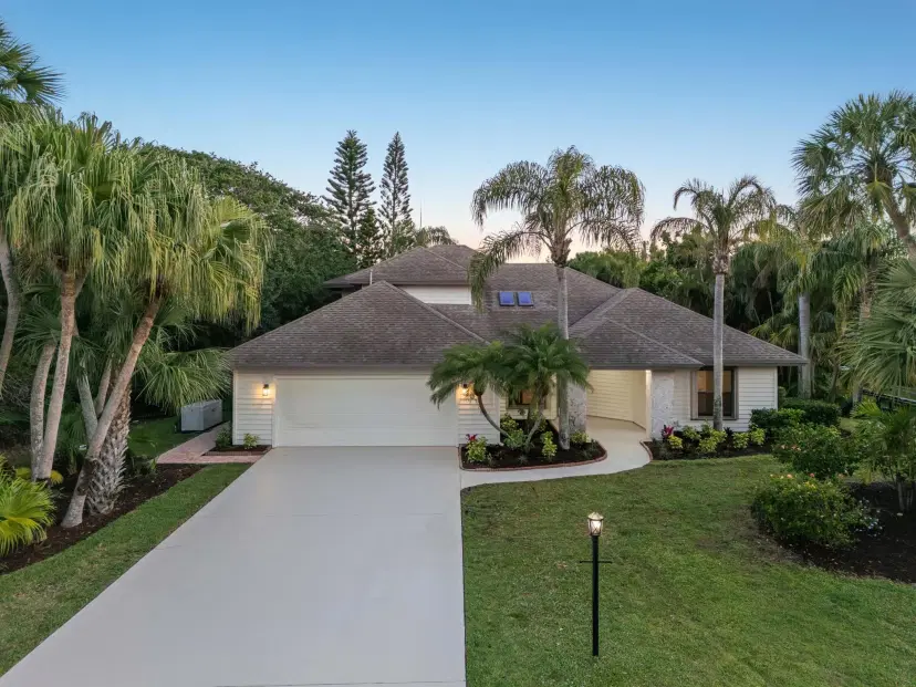 Picture of 2170 Seminole Shores Lane, Vero Beach FL 32963