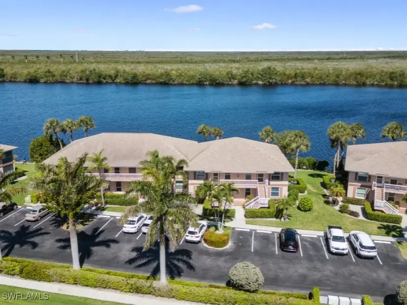 Picture of 1025 Mainsail Dr 214, Naples FL 34114