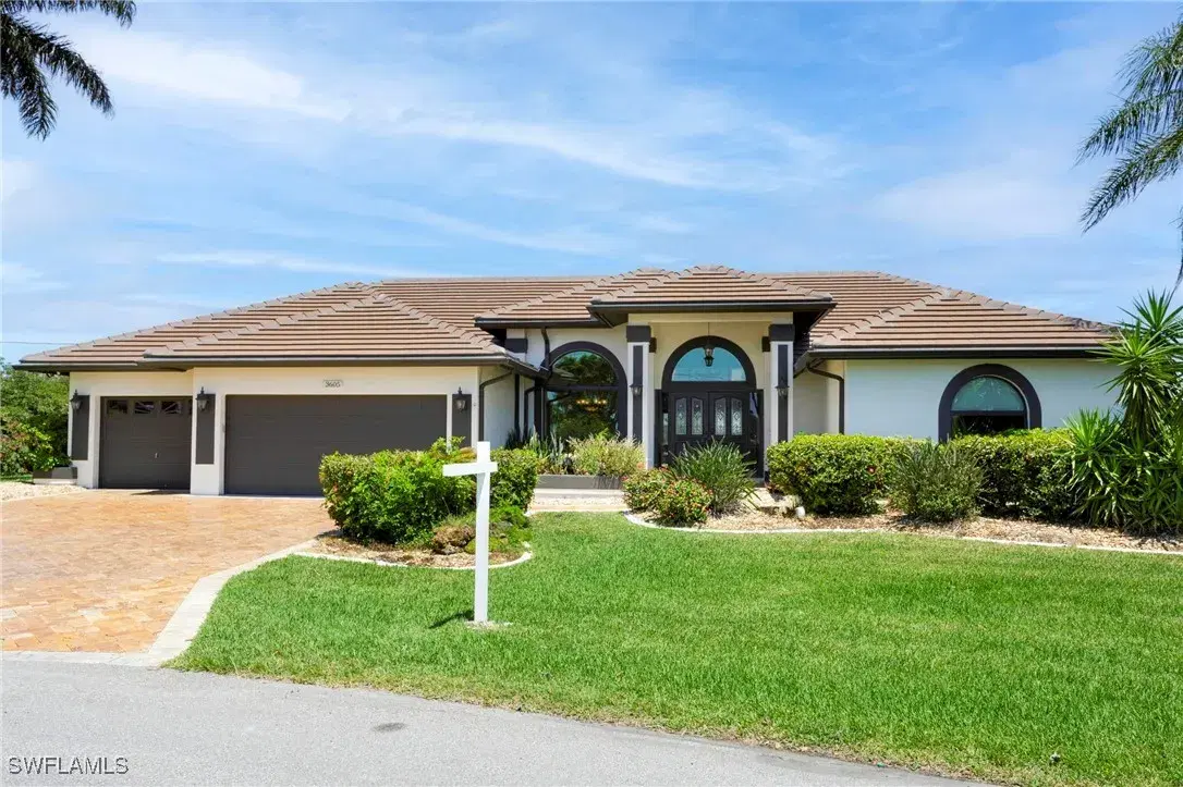 Picture of 3605 SE 18Th Ave, Cape Coral, FL 33904