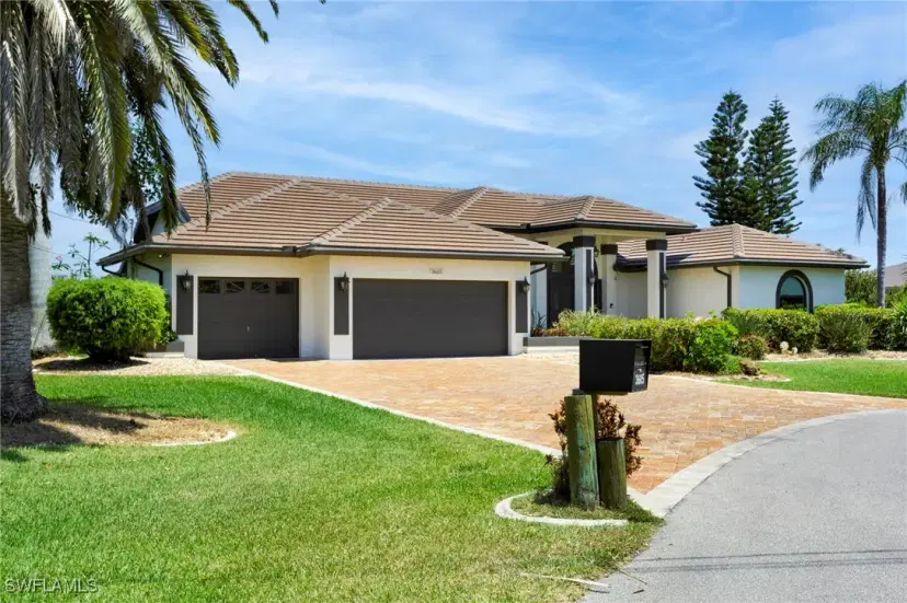 Picture of 3605 SE 18Th Ave, Cape Coral FL 33904