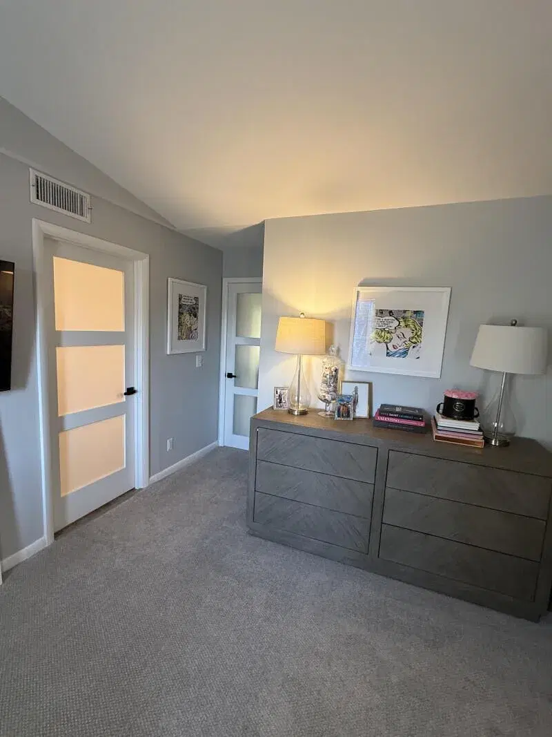 Picture of 1015 Lake Shore Drive 203, Lake Park FL 33403