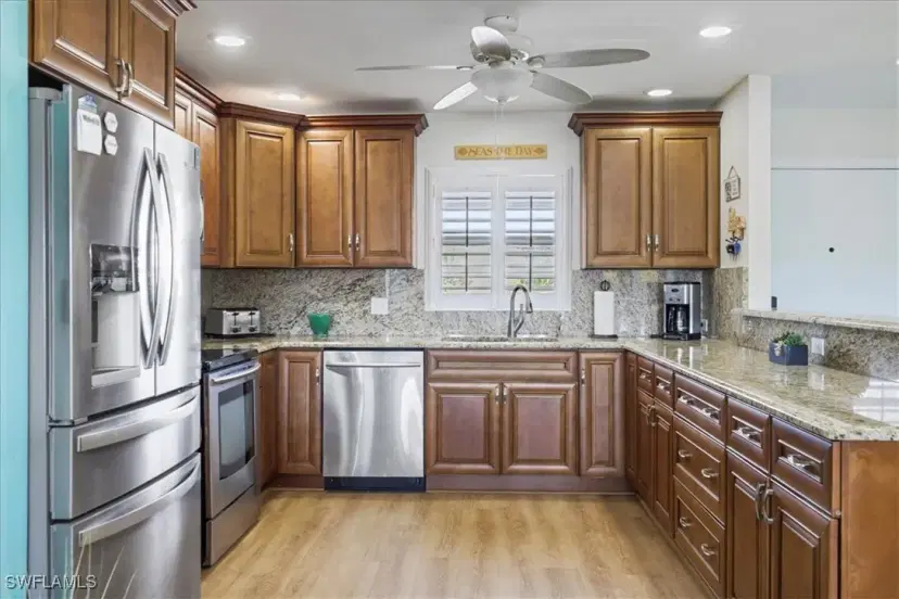 Picture of 1006 SE 46Th St 2B, Cape Coral FL 33904