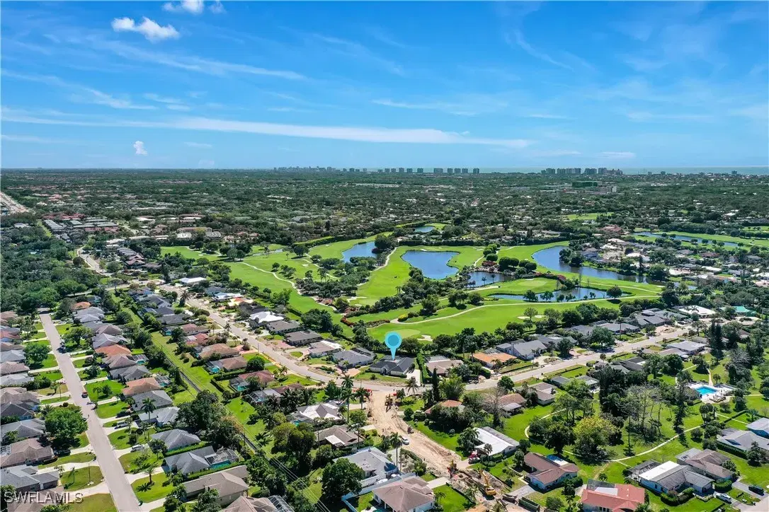 Picture of 491 Cypress Way E, Naples, FL 34110