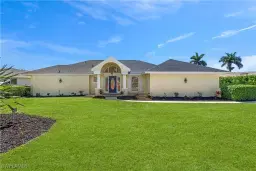 Picture of 491 Cypress Way E, Naples, FL 34110