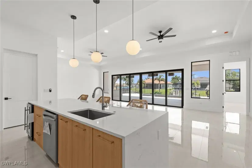 Picture of 2596 Surfside Blvd, Cape Coral FL 33914